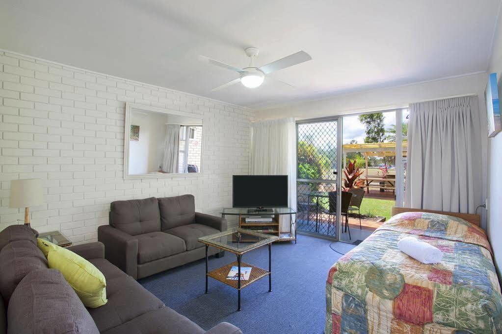 Regency Waterfront Noosa Aparthotel Noosaville Kültér fotó